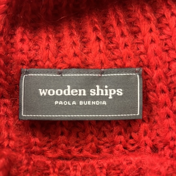Wooden Ships Red knit scarf with 4 tortoise shell buttons. - Picture 4 of 4